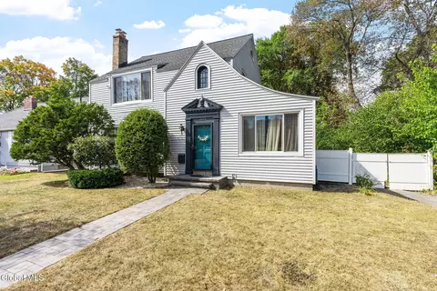 Exterior - 1645 Wendell Ave, Schenectady, NY 12308 photo 2 of 8
