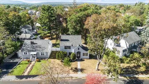 View/Area - 1645 Wendell Ave, Schenectady, NY 12308 photo 4 of 4