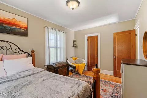 Bedroom - 1645 Wendell Ave, Schenectady, NY 12308 photo 6 of 11