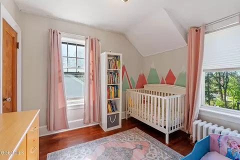 Bedroom - 1645 Wendell Ave, Schenectady, NY 12308 photo 9 of 11