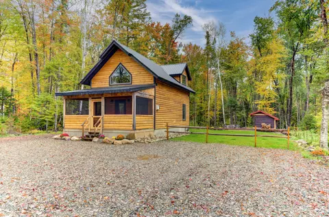 112 Paradise Ln, Speculator, NY 12164