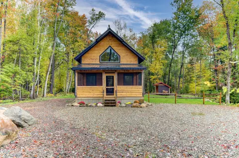 112 Paradise Ln, Speculator, NY 12164