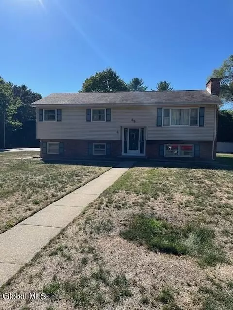 29 Sylvan Ave, Queensbury, NY 12804