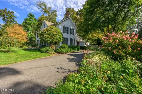 Exterior - 33 Hudson St, Kinderhook, NY 12106 photo 4 of 43
