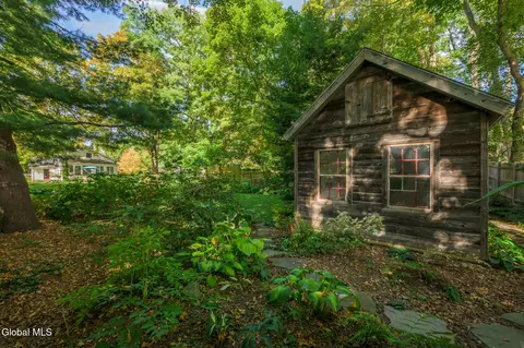 Exterior - 33 Hudson St, Kinderhook, NY 12106 photo 10 of 43