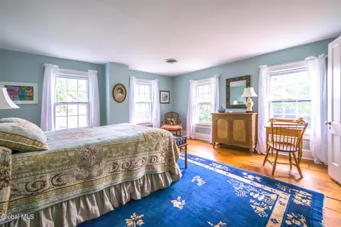 Bedroom - 33 Hudson St, Kinderhook, NY 12106 photo 3 of 6