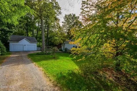 Exterior - 33 Hudson St, Kinderhook, NY 12106 photo 23 of 43