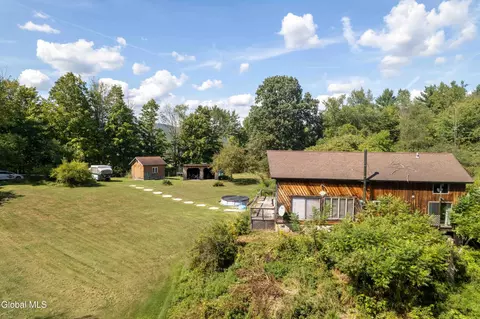 Exterior - 165 N Quarry Rd, Comstock, NY 12821 photo 1 of 3