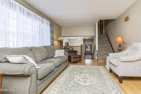 Living - 125 Sylvia Ln, Schenectady, NY 12306 photo 4 of 5