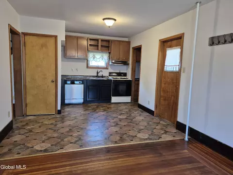 Kitchen - 3095 Albany St, Schenectady, NY 12304 photo 1 of 1