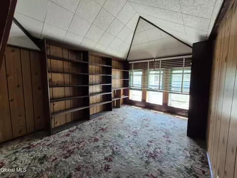 Bedroom - 3095 Albany St, Schenectady, NY 12304 photo 7 of 7