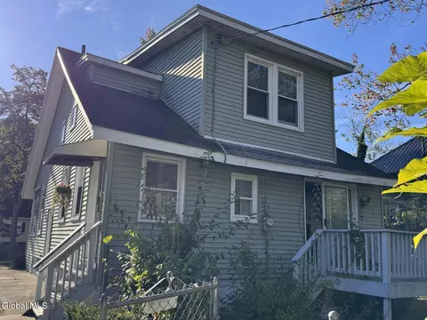 13 Corlaer Ave, Schenectady, NY 12304 photo 6