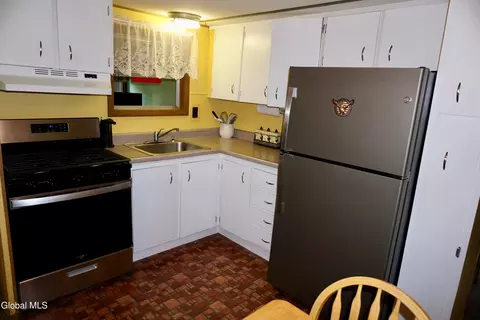15 Upper Heights Rd, Hadley, NY 12835 photo 3