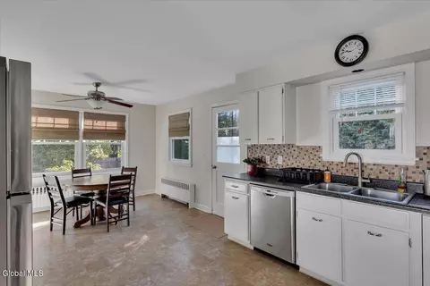 Kitchen - 5 Morningside Dr, Delmar, NY 12054 photo 4 of 4