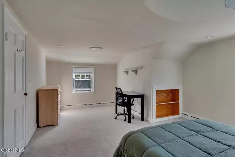 Bedroom - 5 Morningside Dr, Delmar, NY 12054 photo 3 of 6