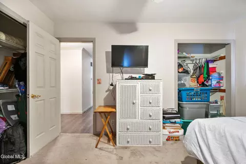Bedroom - 702 Glen Ave, Glenville, NY 12302 photo 4 of 6