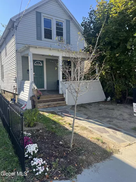38 Southern Blvd, Albany, NY 12209