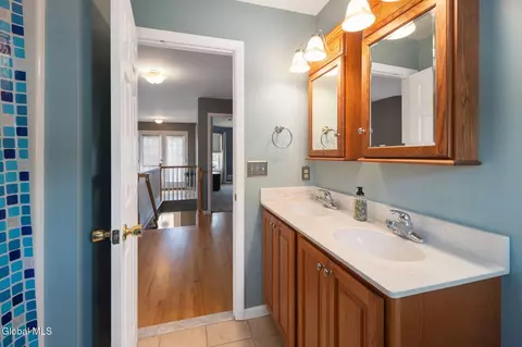 Bath - 105 3rd St, Saratoga Springs, NY 12866 photo 4 of 4