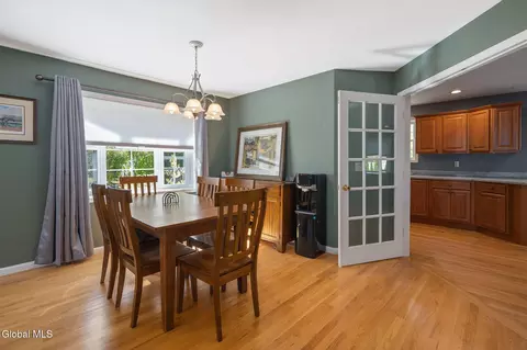Dining - 105 3rd St, Saratoga Springs, NY 12866 photo 2 of 2