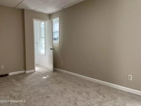 Bedroom - 48 Chiswell St, Schenectady, NY 12304 photo 1 of 5