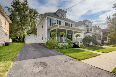 240 E Fulton St, Gloversville, NY 12078