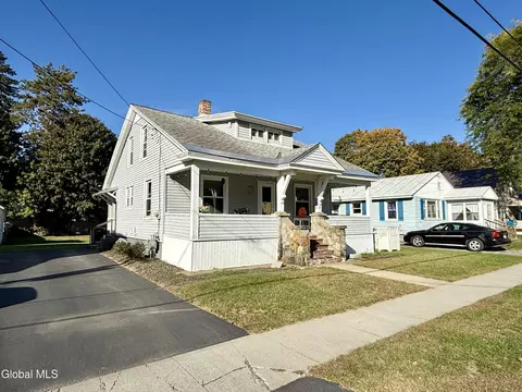 27 William St, Hudson Falls, NY 12839