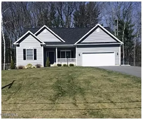 78 Mcbride Rd, Clifton Park, NY 12065