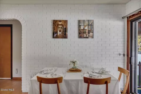 Dining - 356 E Campbell Rd, Schenectady, NY 12303 photo 2 of 2