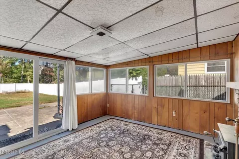 Exterior - 356 E Campbell Rd, Schenectady, NY 12303 photo 3 of 10