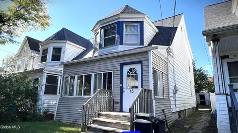 15 Buchanan St, Albany, NY 12206