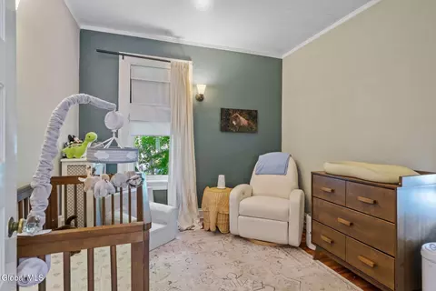 Bedroom - 1055 Ardsley Rd, Schenectady, NY 12308 photo 5 of 16