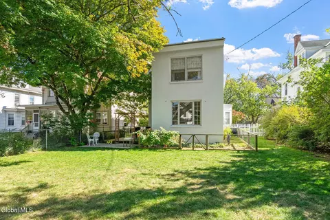 Exterior - 1055 Ardsley Rd, Schenectady, NY 12308 photo 15 of 15
