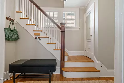 Entry Way - 1055 Ardsley Rd, Schenectady, NY 12308 photo 1 of 6