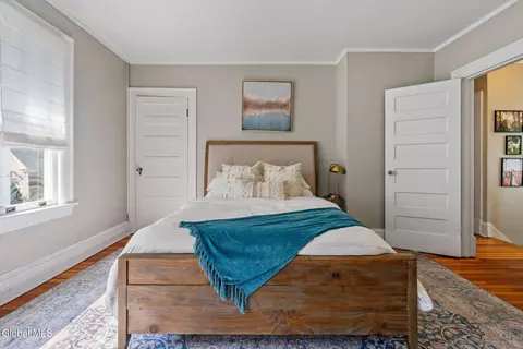 Bedroom - 1055 Ardsley Rd, Schenectady, NY 12308 photo 3 of 16