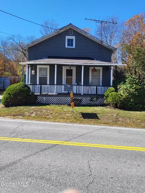 29 Hadley Rd, Stony Creek, NY 12878