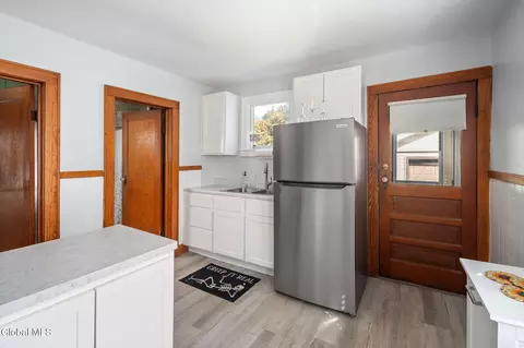 Kitchen - 435 Anthony St, Schenectady, NY 12308 photo 4 of 5