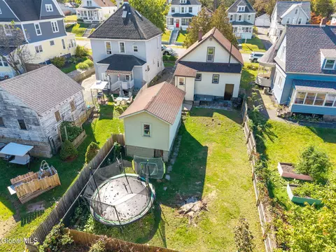 View/Area - 435 Anthony St, Schenectady, NY 12308 photo 2 of 2