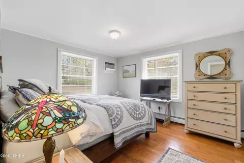 Bedroom - 812 Mackey Rd, East Durham, NY 12423 photo 2 of 3