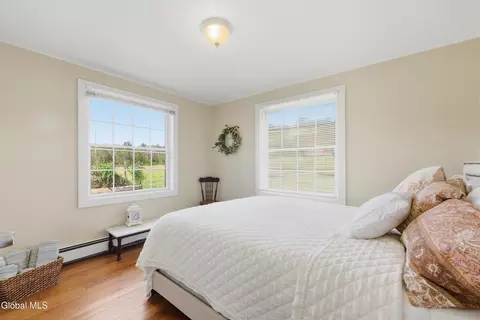 Bedroom - 812 Mackey Rd, East Durham, NY 12423 photo 3 of 3