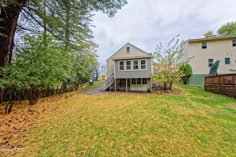 Exterior - 11 Victoria Ave, Troy, NY 12180 photo 8 of 9