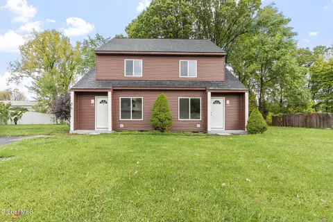 19 Harvest Way, Waterford, NY 12188