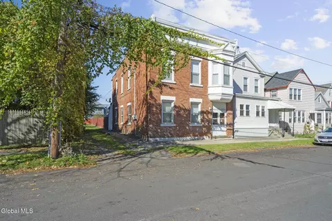 2315 3rd Ave, Watervliet, NY 12189