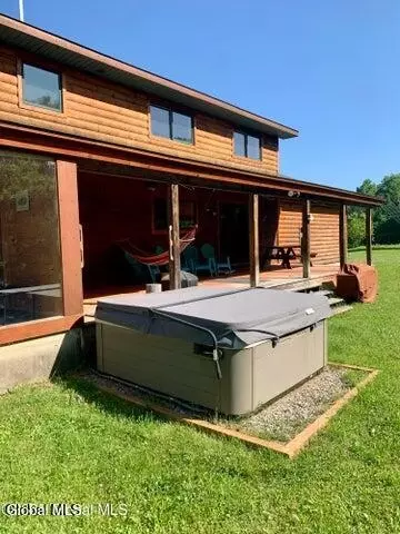 Exterior - 2158 Coach Rd, Argyle, NY 12809 photo 2 of 4