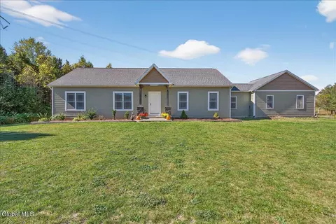142 Altamont Rd, Voorheesville, NY 12186