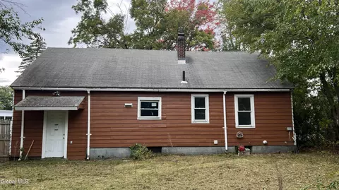 112 Mercer Ave, Schenectady, NY 12303