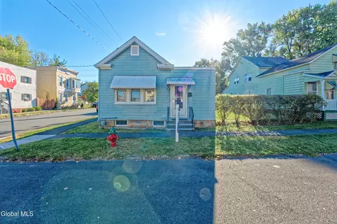 630 4th Ave, Troy, NY 12182