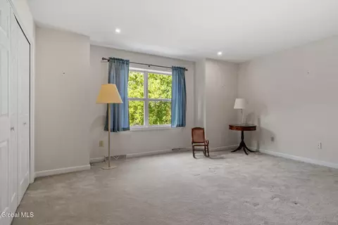 2500 E Nott St, Schenectady, NY 12309 photo 48