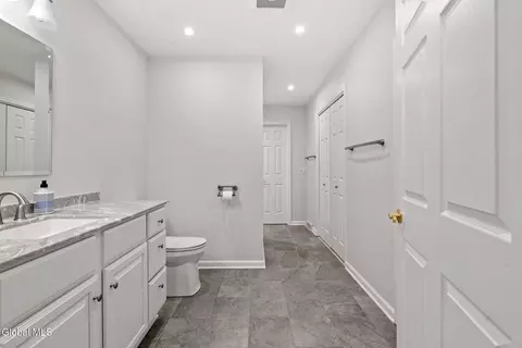 2500 E Nott St, Schenectady, NY 12309 photo 31