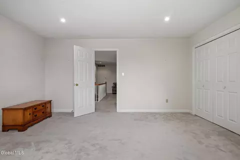 2500 E Nott St, Schenectady, NY 12309 photo 47