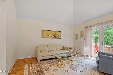 2500 E Nott St, Schenectady, NY 12309 photo 21